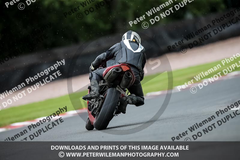 PJM Photography;anglesey;brands hatch;cadwell park;croft;donington park;enduro digital images;event digital images;eventdigitalimages;mallory;no limits;oulton park;peter wileman photography;racing digital images;silverstone;snetterton;trackday digital images;trackday photos;vmcc banbury run;welsh 2 day enduro